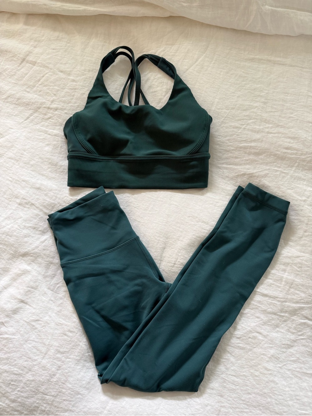 Lululemon sports bra + leggings teal set size 4/6